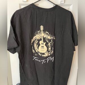 Men’s Hard Rock Cafe tee